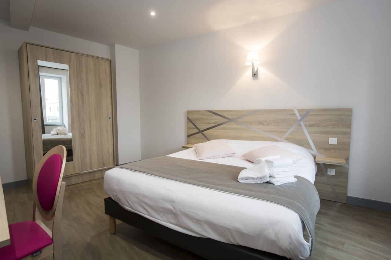 Hotel Le Relais Délys Saint-Rémy-sur-Durolle Esterno foto